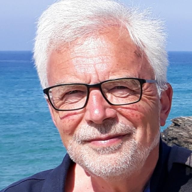 Theo Bögels