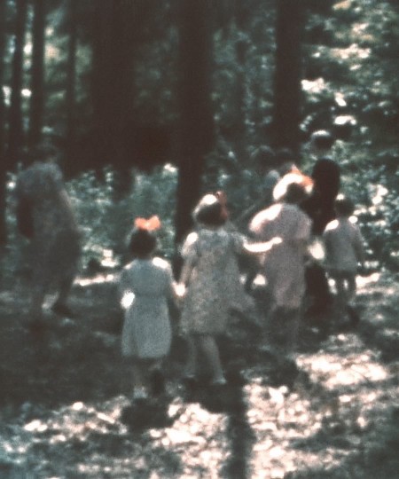 Rust en ravotten op Zegenwerp (filmstill uit LEE-12, familie Leemans)