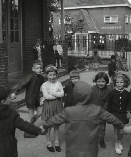 Filmstill uit Dorpsfilm Haaren, 1964 (collectie BHIC nr.  SAL-044)