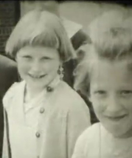Filmstill uit Dorpsfilm Hooge Mierde 1960 (via YouTube)