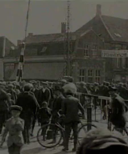 Filmstill Verdwenen Woenselse spoorwegovergang