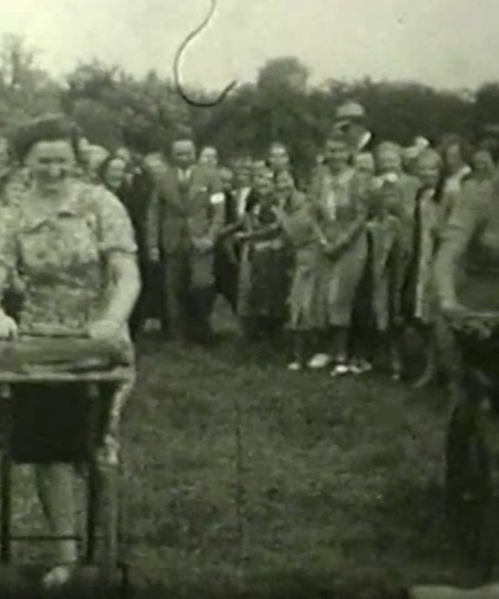 Filmstill uit Herpt 1938