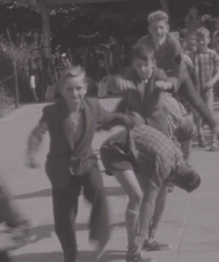 Filmstill uit dorpsfilm Zevenbergen 1957 (HKKZEV-08)