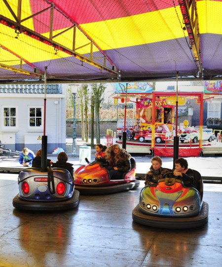 botsauto's met kinderen er in