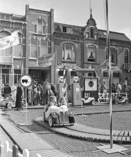 Kermis in Eindhoven, 1955