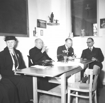 Inzegening en officiële opening Meisjesschool