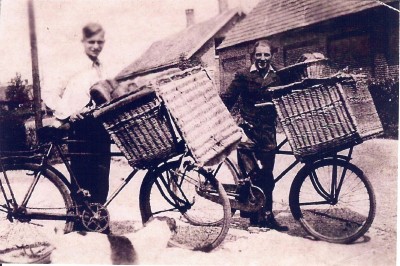 twee bakfietsen