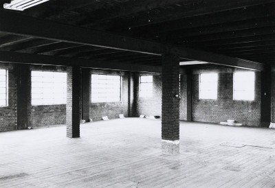 Hal in de voormalige leerfabriek, Cuijk 1985