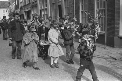 Een optocht tijdens Palmpasen
