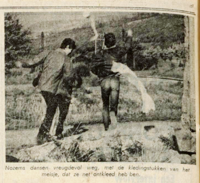 foto uit het Algemeen Handelsblad 1968 Nozems dansen weg met kleding meisje