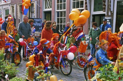 Hoe versierde jij jouw fiets of step met Koninginnedag?