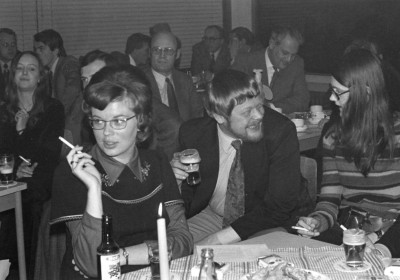 Een feestelijke bijeenkomst van het personeel van de gemeente. Boxtel, 1974