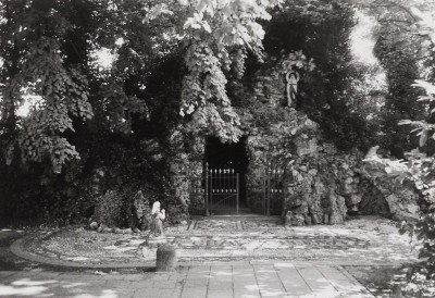 Lourdesgrot in Dongen, 1985