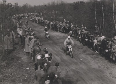 De motorcross in Sint Anthonis, jaartal onbekend.