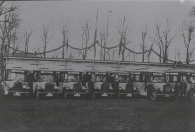 Opening busremise Zuidooster, Uden (foto: fotograaf onbekend, collectie BHIC nr. UDE2230)