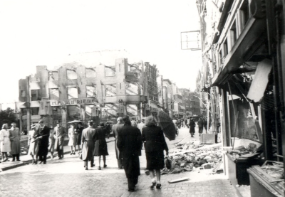 Stratumseind na het bombardement op 19 september
