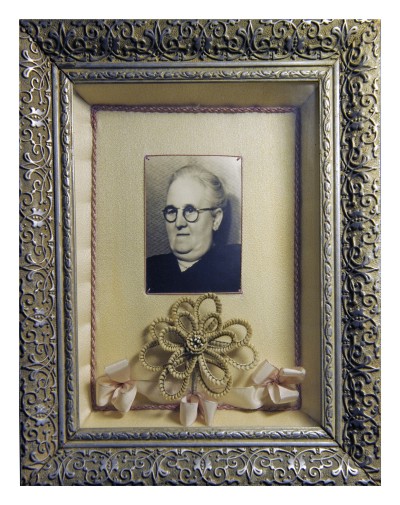 Haarschilderij van Anna Joanna Norberta Vorselaars-de Jong (Tilburg 29 oktober 1884 - aldaar 1 februari 1953).