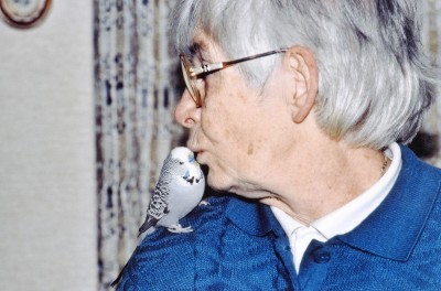 Vrouw met huisdier Basje, Reek 1988