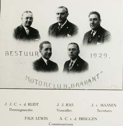 Het bestuur van Motorclub Brabant in 1929 (foto: collectie Erfgoed 's-Hertogenbosch nr. 26837)