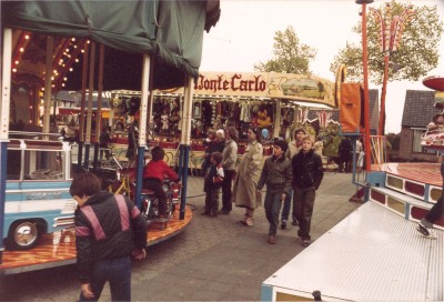 Kermis, Berghem 1981 (foto: fotograaf onbekend, collectie BHIC nr. 1611-000071)