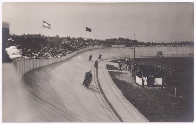 De T.W.E.M. aan de Tilburgseweg, Goirle 1921 (foto: fotograaf onbekend, collectie Regionaal Archief Tilburg nr. 046686)