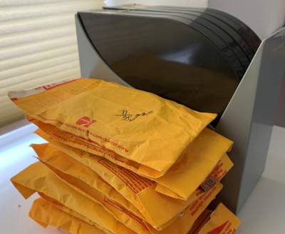 Films in gele envelopjes