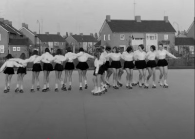 Filmstill uit 'Een dag in Beek en Donk 1966' Bron: Firma Ring Film (1965), Collectie Ring Verkoop Systeem en Nederlands Instituut voor Beeld & Geluid nr. DORPSFILMS_RI-FHD3000BNJG