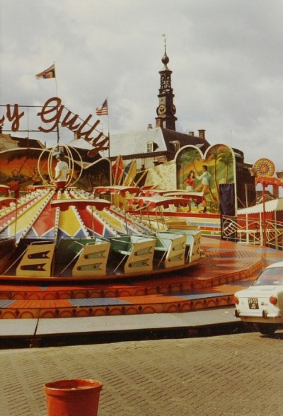 Kermis in 's-Hertogenbosch, 1972 (foto: J.A.M. Roelands, collectie Erfgoed 's-Hertogenbosch nr. 0040191)
