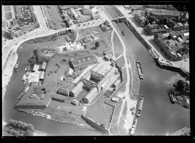 Luchtfoto van de Citadel met de Citadelkazerne, 's-Hertogenbosch 1933 (foto: Fototechnische Dienst Luchtvaartafdeeling, collectie NIMH nr. 2011-0761)