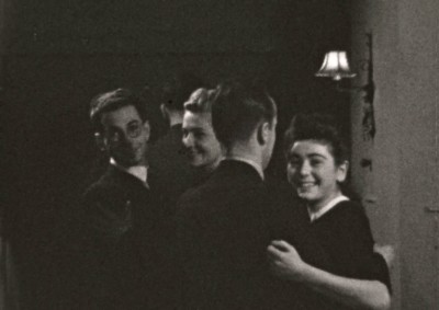 Leerlingen in de illegale dansschool van Roosje Glaser, 's-Hertogenbosch 1942 (Roosje Glaser Foundation) - filmstill