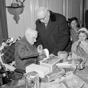 Bartje Larmit uit Lage Mierde honderd jaar