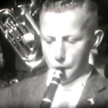 Filmstill uit Dorpsfilm Asten 1952 (collectie RHCe nr. 188499)